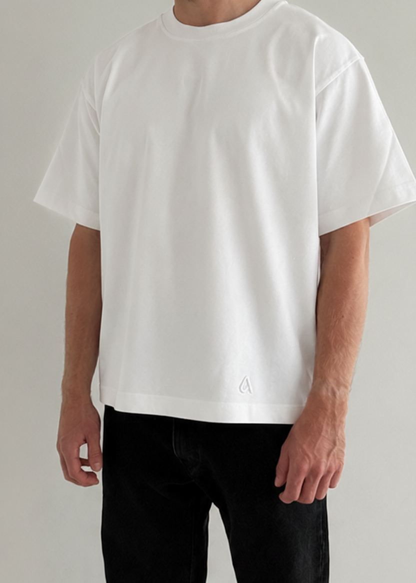 Relaxed fit unisex white t-shirt with 3D embroidery in structured cotton by Arve Collective. Designed with matching kids collection 