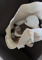 Kids cap with embroidery, structured front and adjustable velcro strap for ages 2 to 12. Designed to match the adult collection